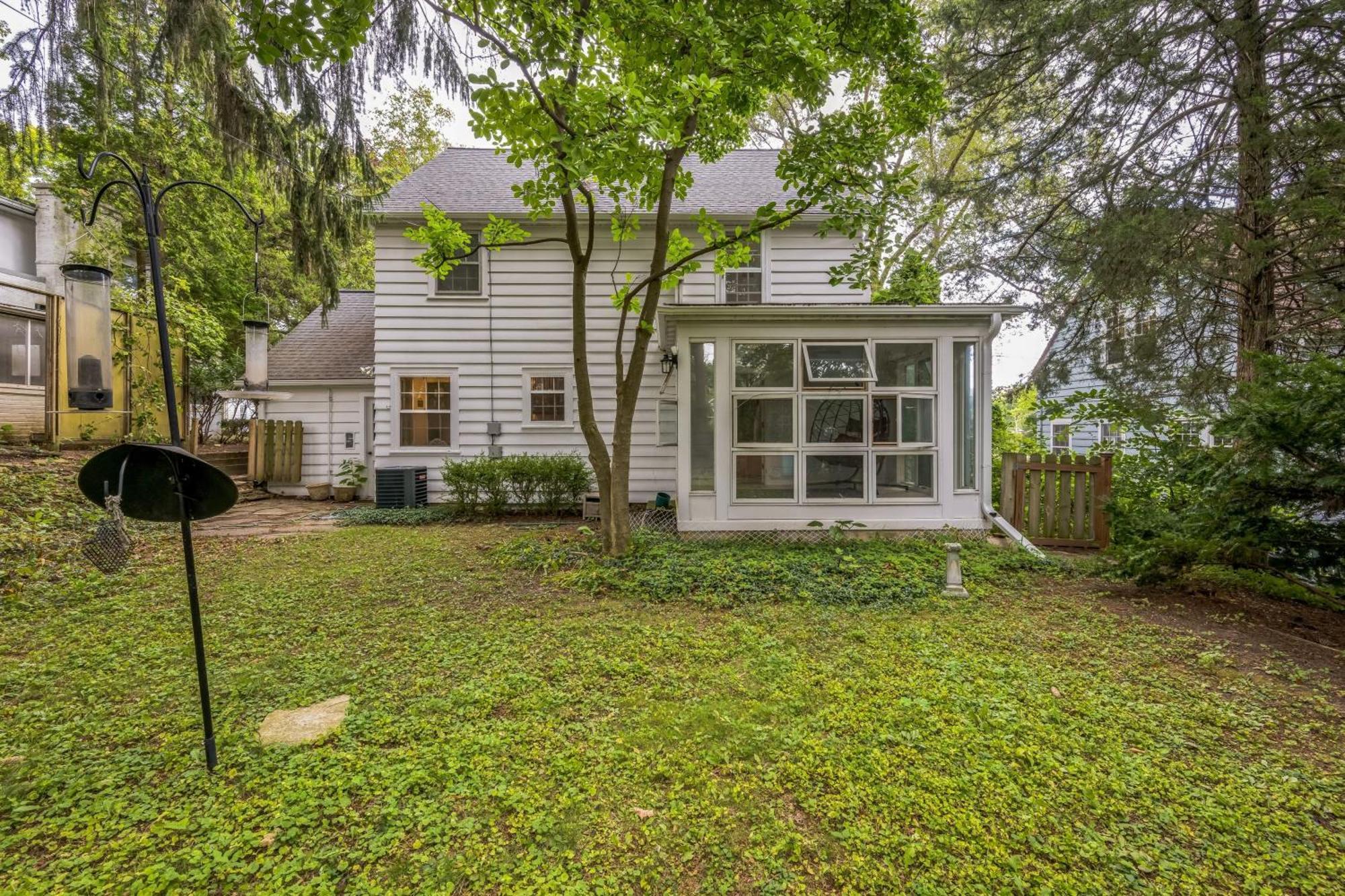 Entire House For Rent Fully Equipped Walking Distance * Madison